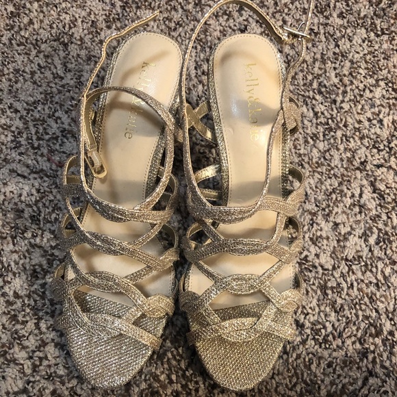 Kelly & Katie Shoes - Gold Sparkle Heels Kelly & Katie Shoes - Gold Sparkle Heels